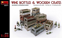 Sticle de vin și cutii din lemn