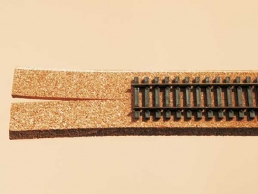 Korkové podloží pod koleje TT