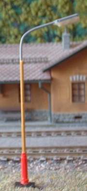 Lampa pouliční s konektorem    H0