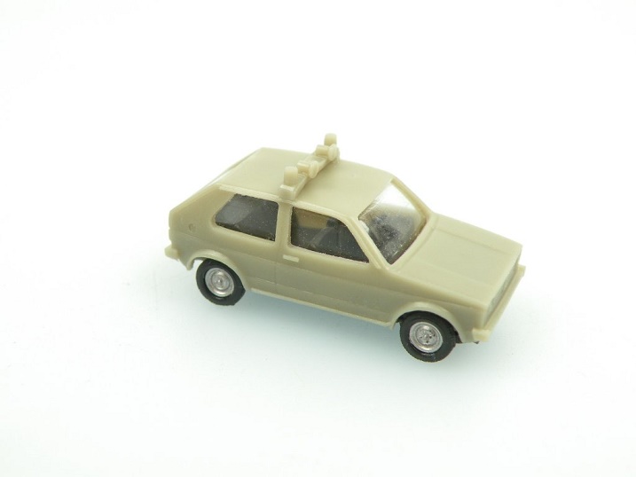 Volkswagen Golf I "Volkspolizei" - Stavebnice TT